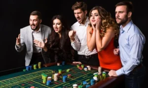 How Are Casinos Blending Tradition with Modern Trends
