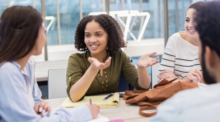 How to Play 21 Questions? - Rules & Guide With 200+ Questions